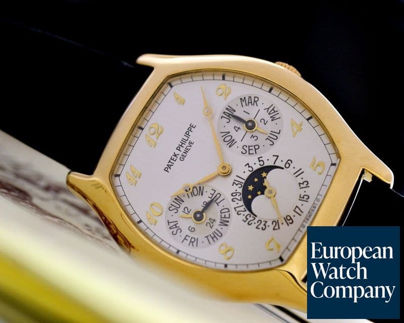 Image of Patek Philippe Perpetual Calendar 18K Yellow Gold 