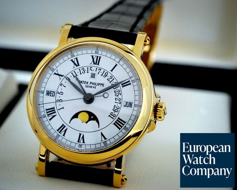 Image of Patek Philippe Retrograde Perpetual Calendar 18K Yellow Gold 