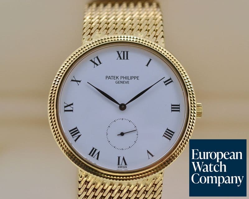 Image of Patek Philippe Calatrava Manual Wind 18K Yellow Gold / Mesh Bracelet