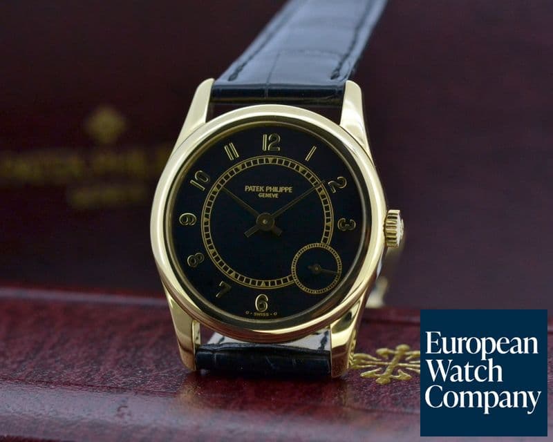 Image of Patek Philippe Calatrava Automatic 18K Yellow Gold / Deployant 