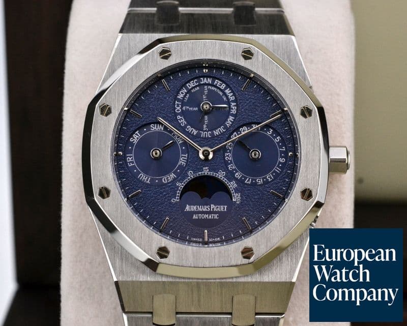 Image of Audemars Piguet Royal Oak Perpetual Calendar Platinum / Blue Dial 