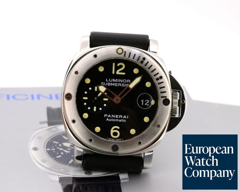 Image of Panerai Luminor Submersible SS