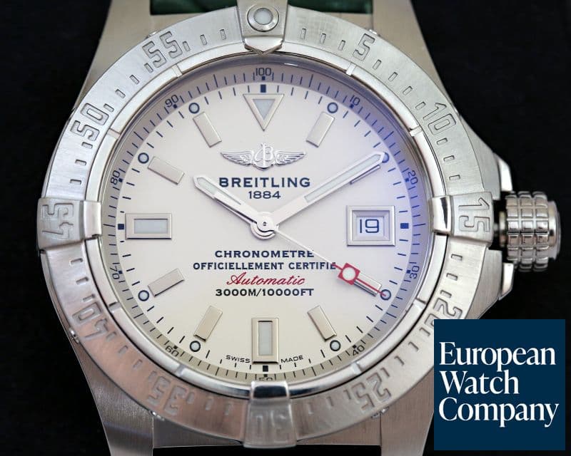 Image of Breitling Avenger Seawolf SS Silver Dial / Green Alligator
