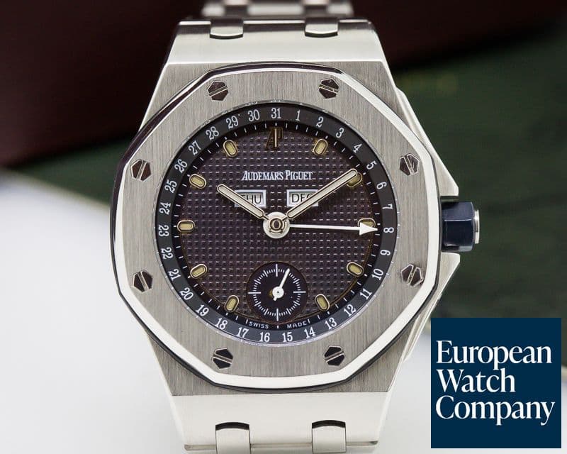 Image of Audemars Piguet Royal Oak Offshore Triple Date SS