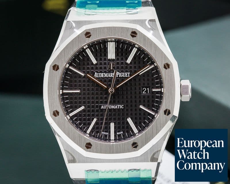 Image of Audemars Piguet Royal Oak Black Dial SS / SS UNWORN