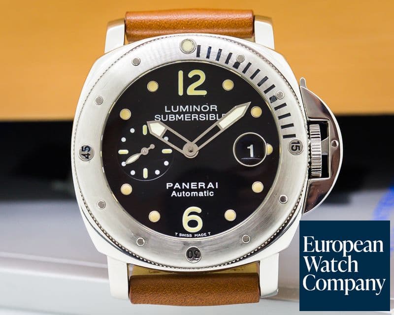 Image of Panerai Luminor Submersible SS