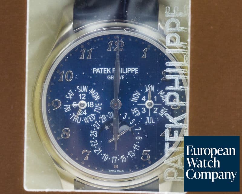 Image of Patek Philippe Perpetual Calendar 5327G 18K White Gold UNWORN