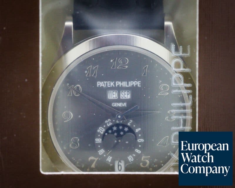 Image of Patek Philippe Annual Calendar White Gold Grey Dial UNWORN