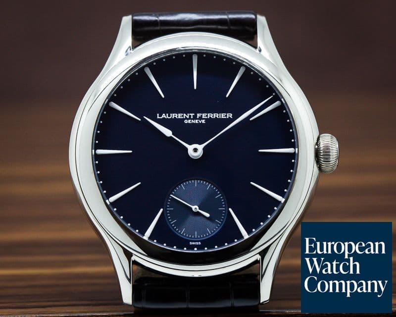 Image of Laurent Ferrier Galet Micro-Rotor 18k White Gold Blue DIal 