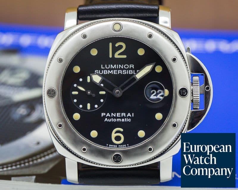 Image of Panerai Luminor Submersible SS
