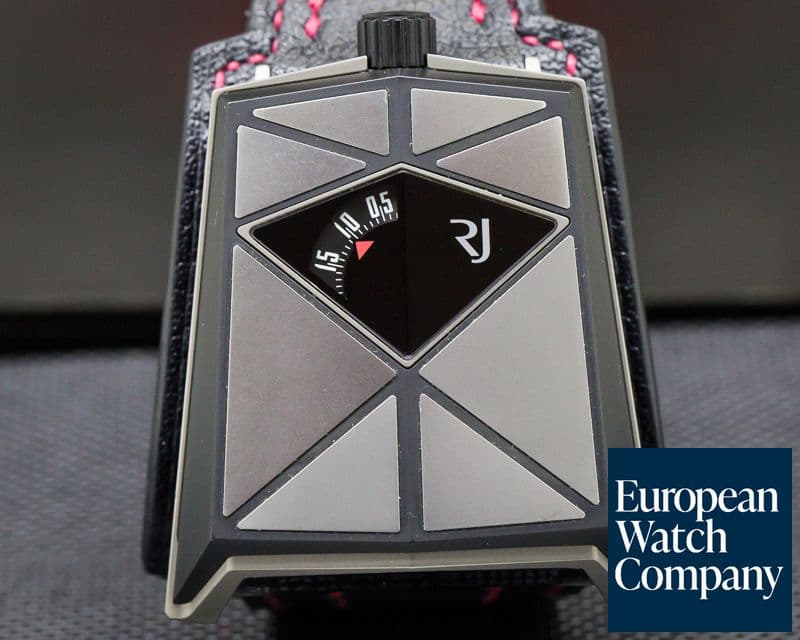 Image of Romain Jerome  Spacecraft Linear Jumping Hours Retrograde Titanium / Steel 