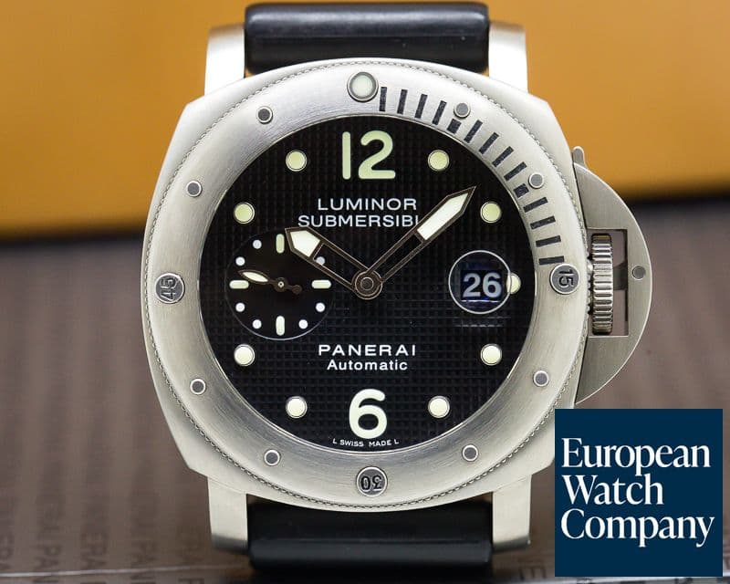 Image of Panerai Luminor Submersible Titanium / Rubber