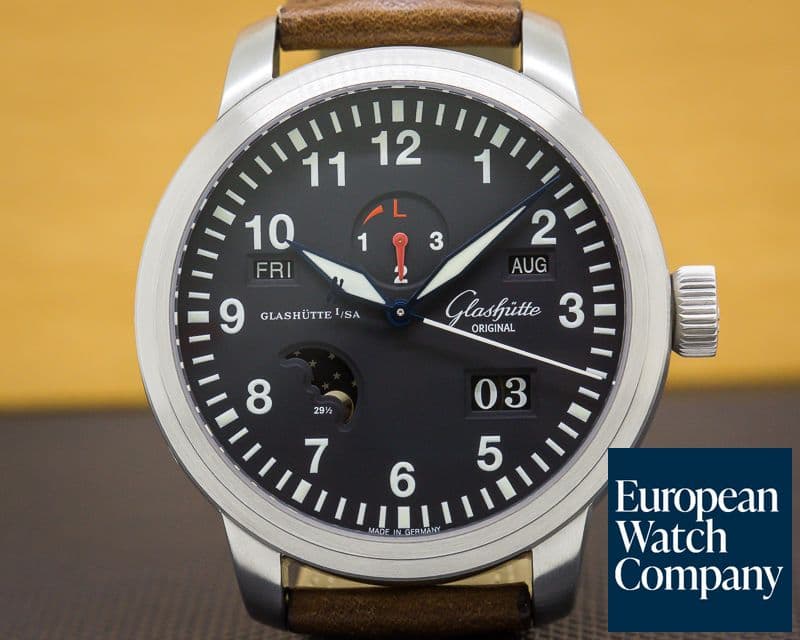 Image of Glashutte Original Navigator Perpetual Steel Black Dial