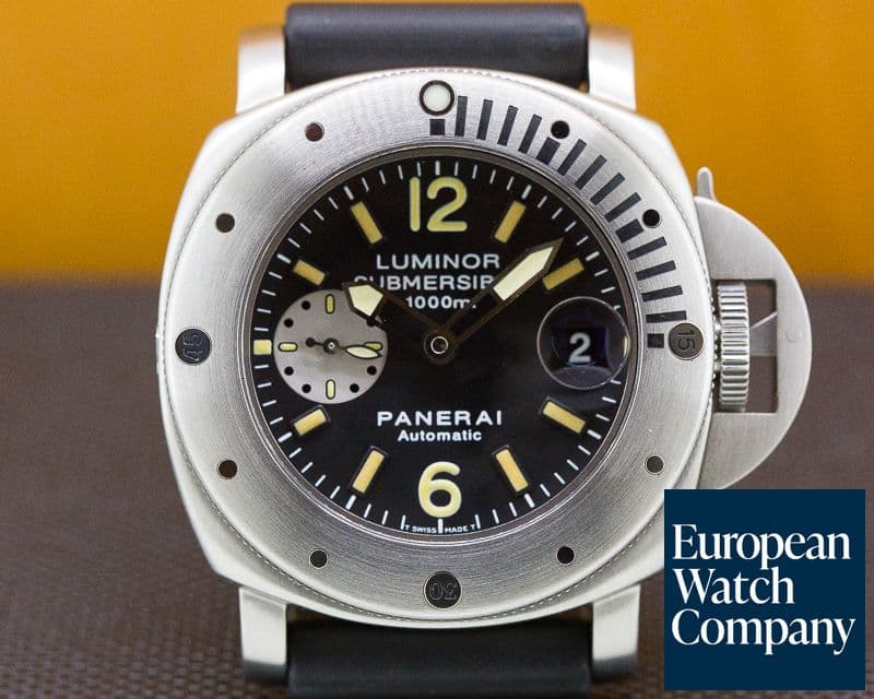 Image of Panerai Luminor Submersible "La Bomba" Steel / Rubber FULL SET