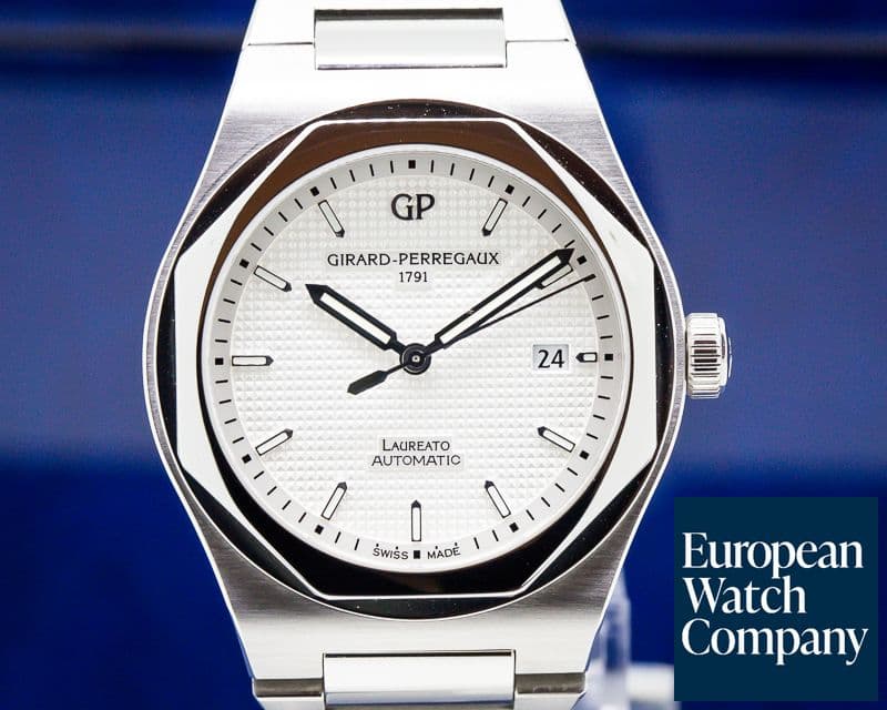 Image of Girard Perregaux Laureato Heritage SS White Dial