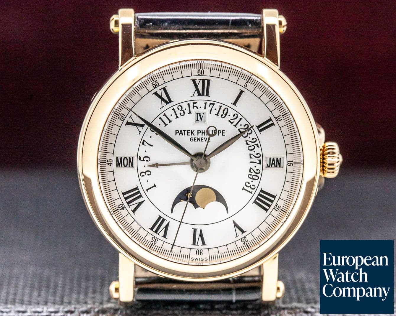 Image of Patek Philippe Retrograde Perpetual Calendar 18K Rose Gold