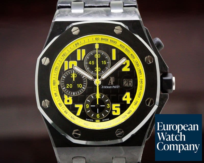 Image of Audemars Piguet Royal Oak Offshore "Bumble Bee" Chronograph Carbon / Ceramic 
