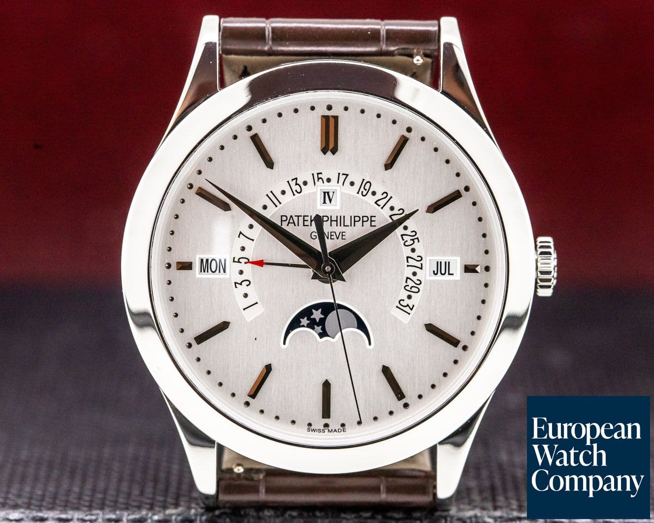 Image of Patek Philippe Retrograde Perpetual Calendar Platinum