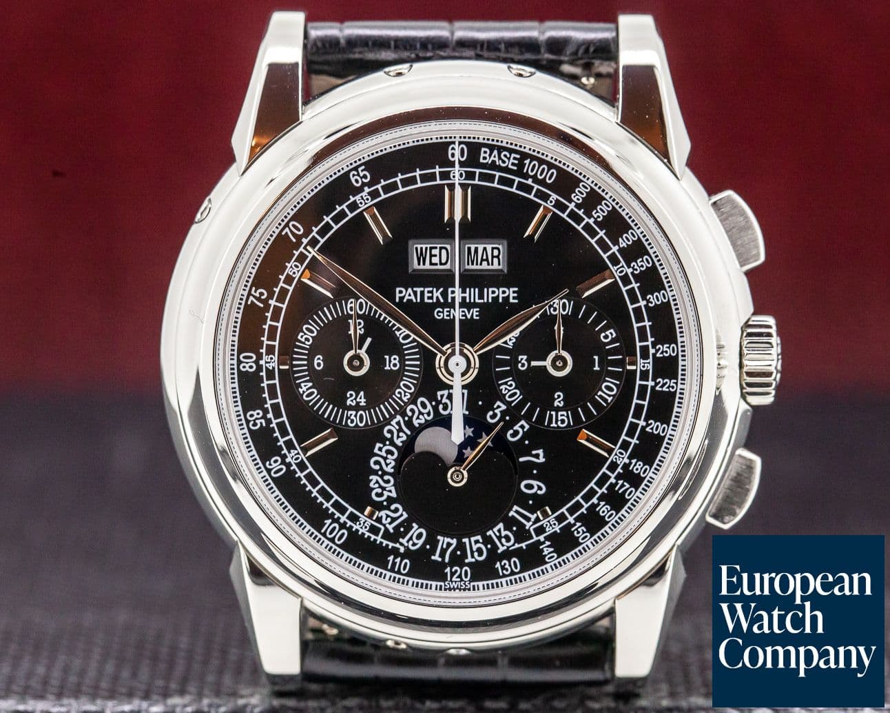 Image of Patek Philippe Perpetual Calendar Chronograph Platinum FULL SET