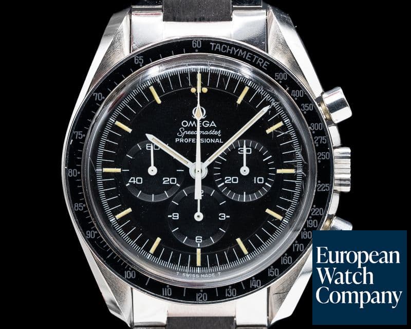 Image of Omega Vintage Speedmaster Transitional RARE 220 BEZEL c. 1970