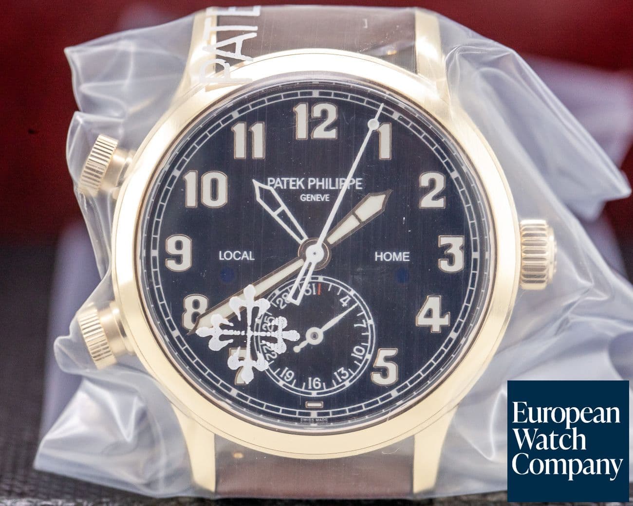 Image of Patek Philippe Mid-size Calatrava Pilot Travel Time 18k Rose Gold UNWORN