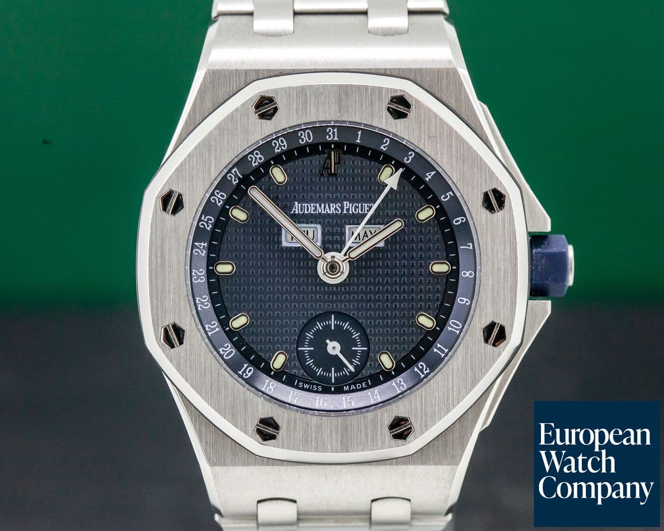 Image of Audemars Piguet Royal Oak Offshore Triple Date SS
