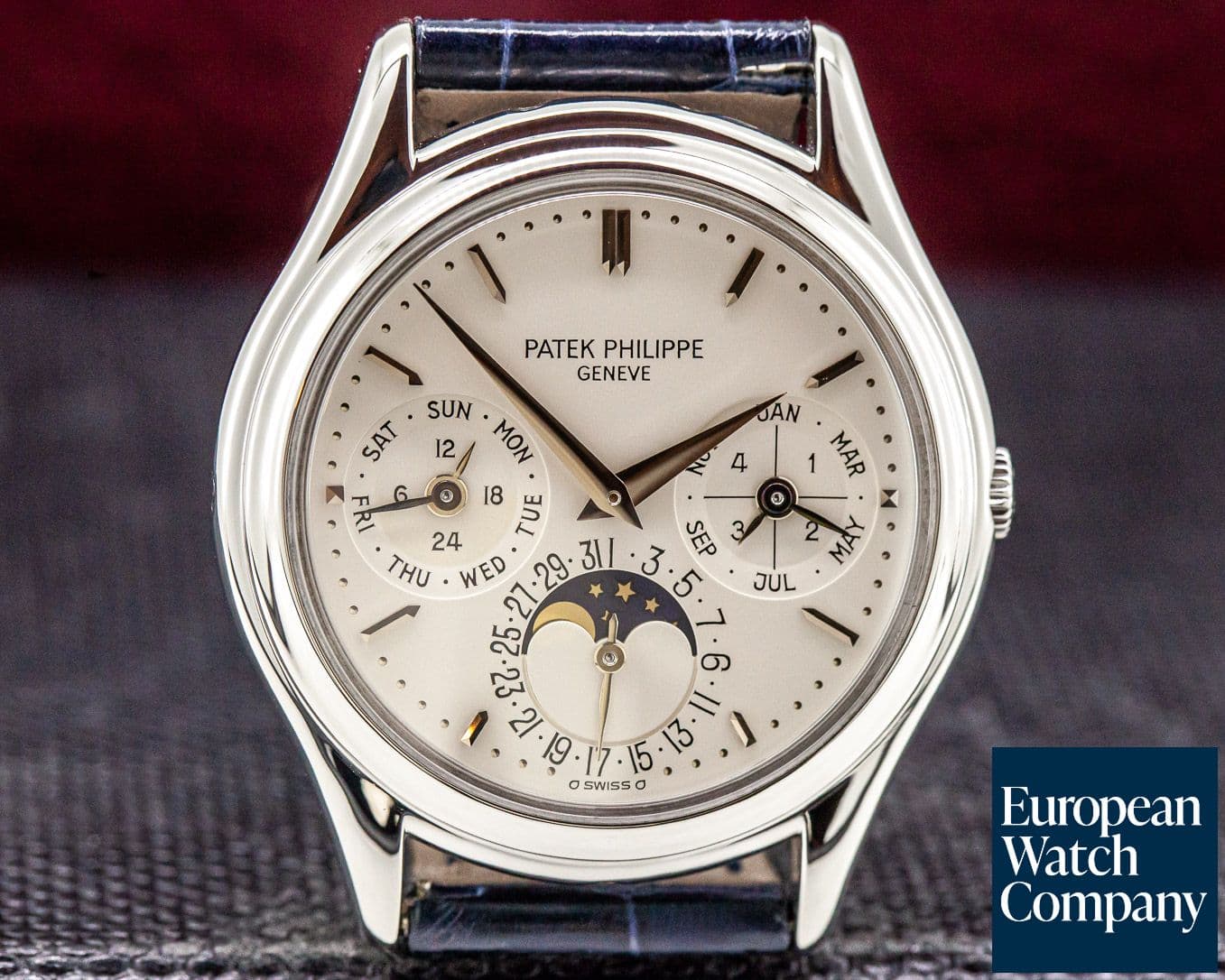 Image of Patek Philippe Perpetual Calendar Platinum FULL SET