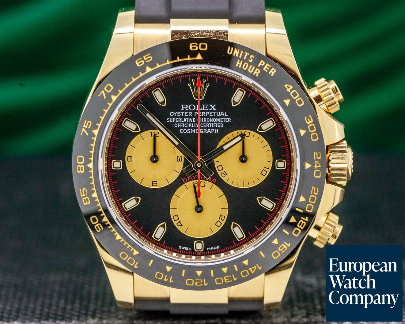 Image of Rolex Daytona Black Dial 18K Yellow Gold / Rubber UNWORN