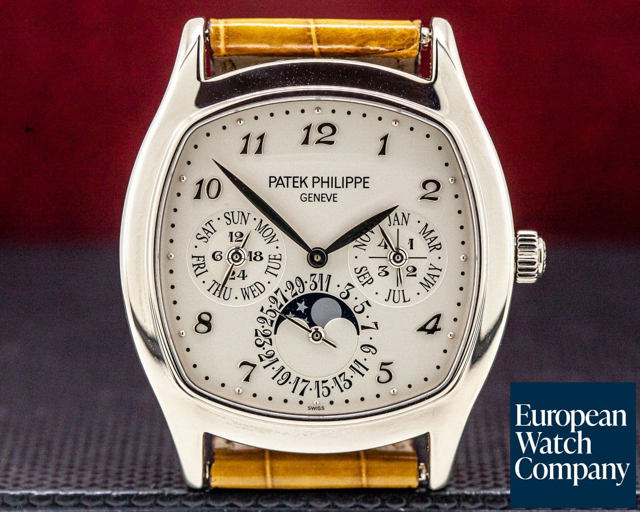 Image of Patek Philippe Perpetual Calendar 18K White Gold Silver Dial