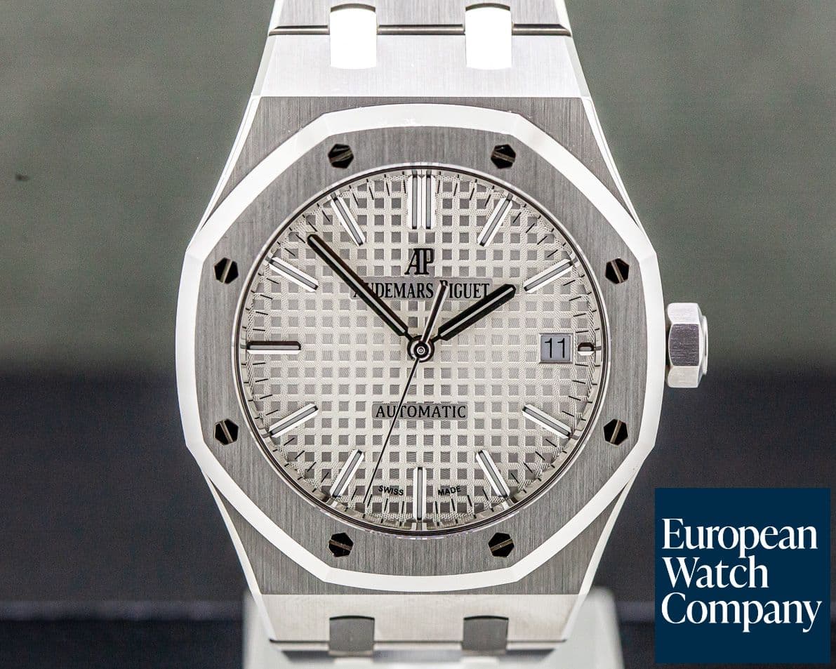 Image of Audemars Piguet Royal Oak White Dial SS 37MM 