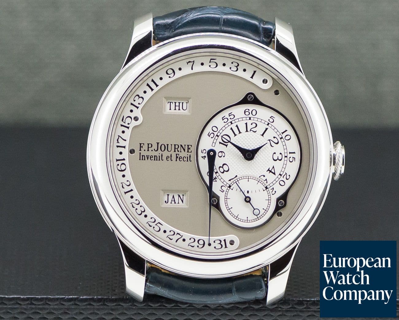 Image of F. P. Journe Octa Calendrier Platinum 40MM