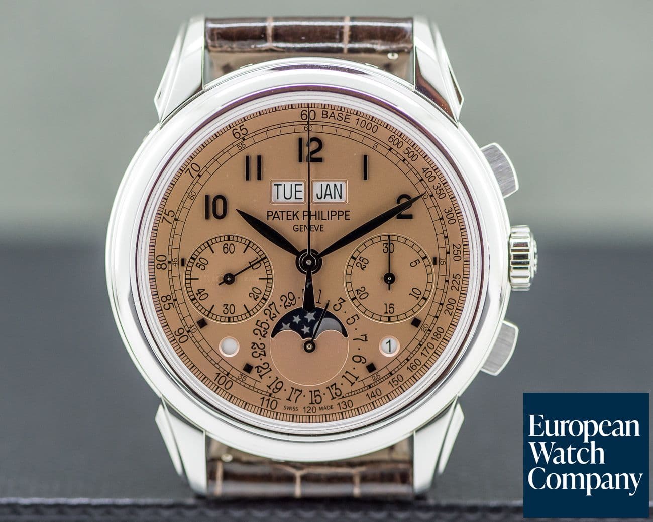 Image of Patek Philippe 5270P Perpetual Calendar Chronograph Platinum Salmon Dial UNWORN