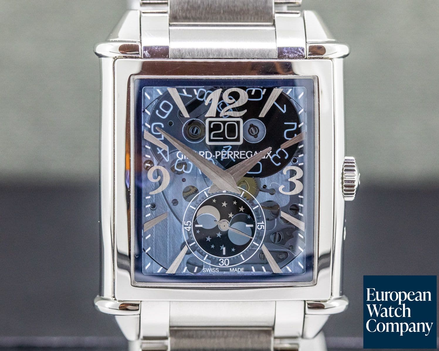 Image of Girard Perregaux Vintage 1945 XXL Large Date Moonphases SS 
