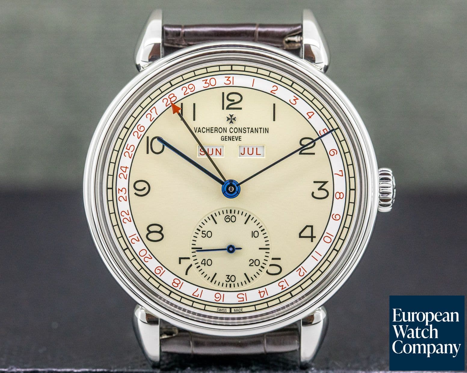 Image of Vacheron Constantin Les Historiques 1942 Triple Calendar 