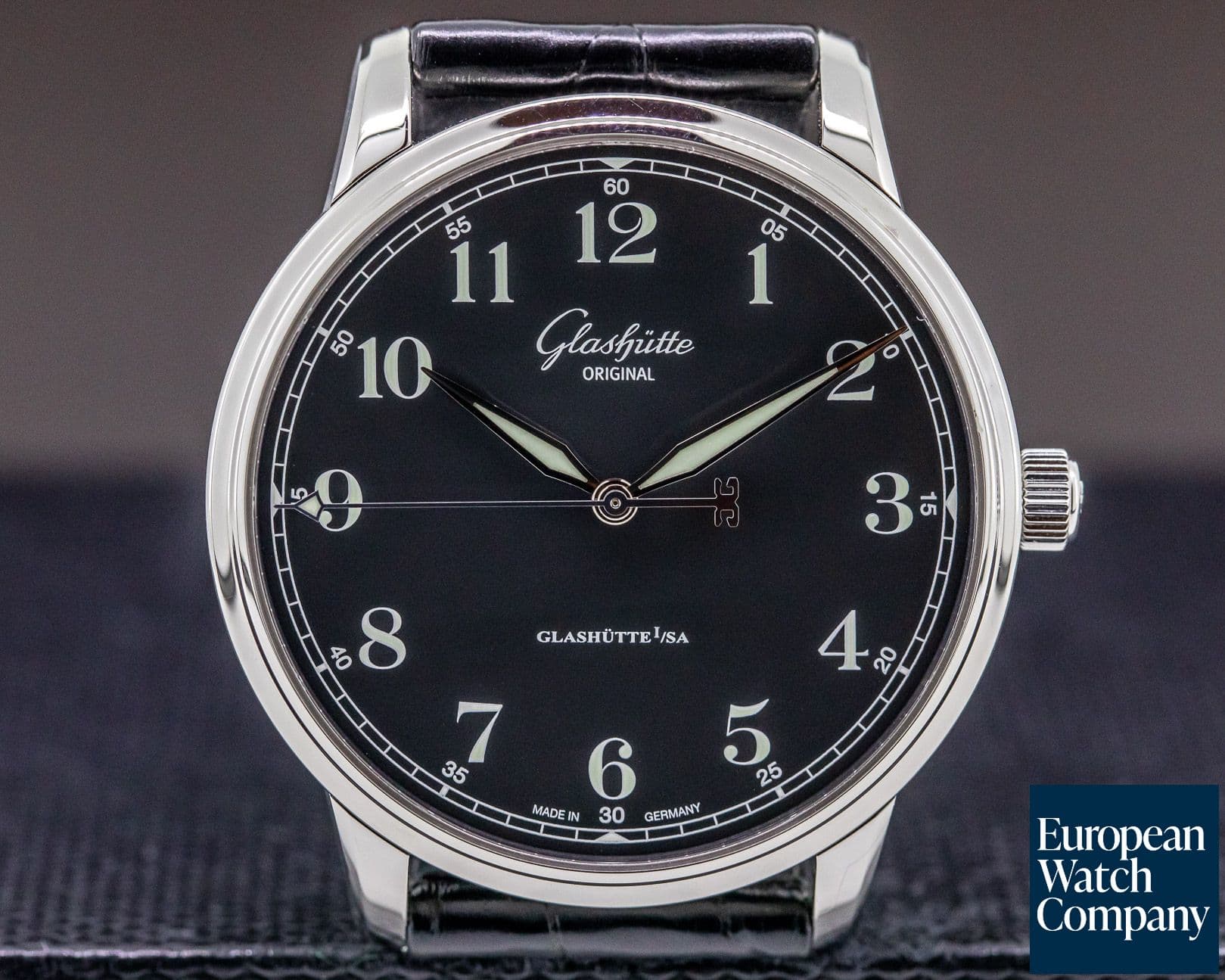 Image of Glashutte Original Senator Excellence SS Black Dial 