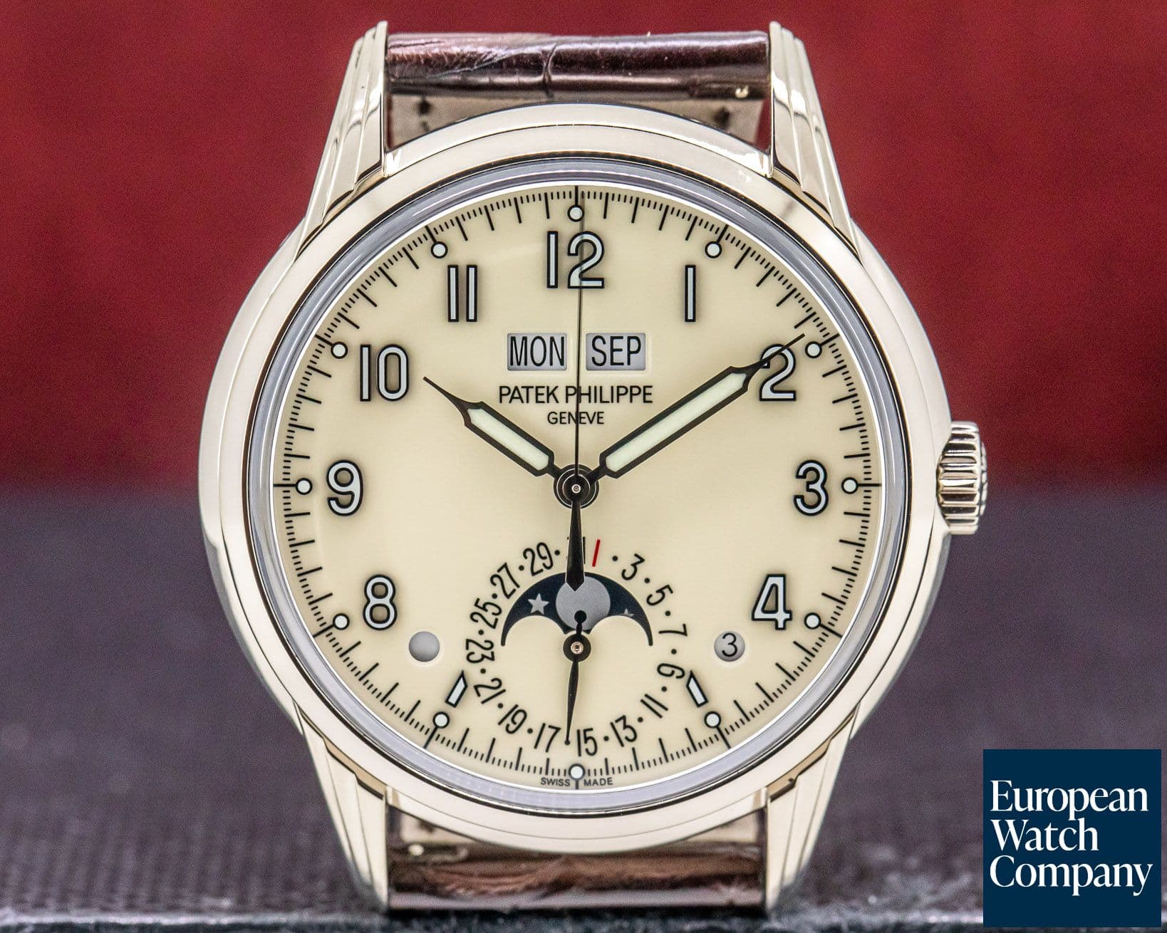 Image of Patek Philippe Perpetual Calendar Grand Complication 18K White Gold 