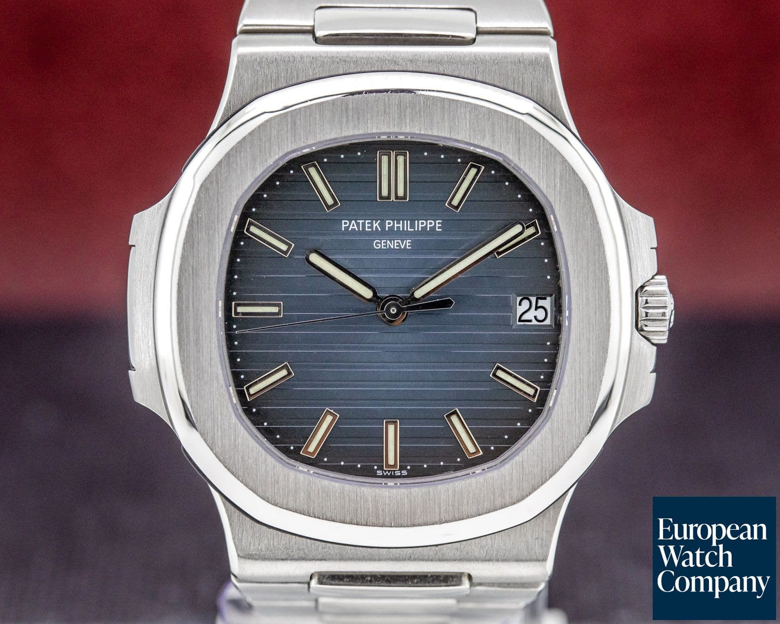Image of Patek Philippe Jumbo Nautilus Blue Dial SS 