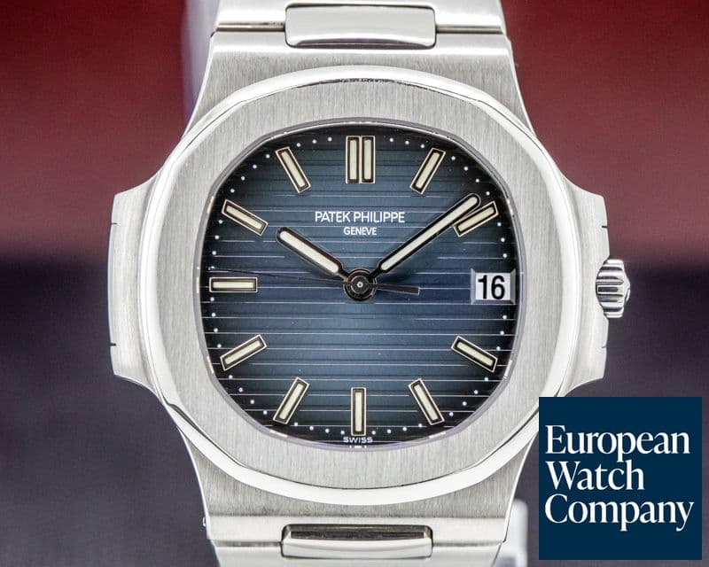 Image of Patek Philippe Nautilus Mid Size / Display Back RARE 