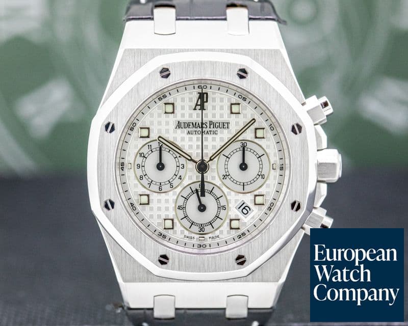 Image of Audemars Piguet Royal Oak Chronograph 18K White Gold / Alligator