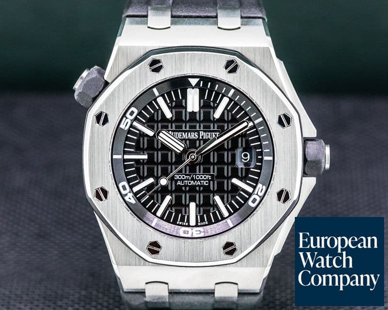 Image of Audemars Piguet Royal Oak Offshore Diver Black / Rubber 