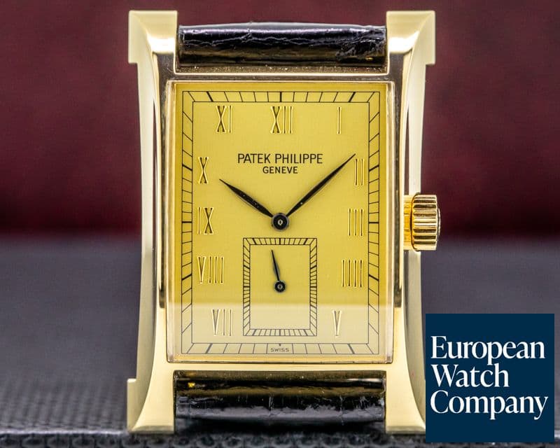 Image of Patek Philippe Pagoda 5500 18K Yellow Gold / Gold Dial