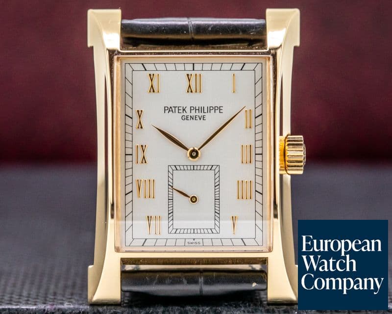 Image of Patek Philippe Pagoda 5500R 18K Rose Gold Limited 