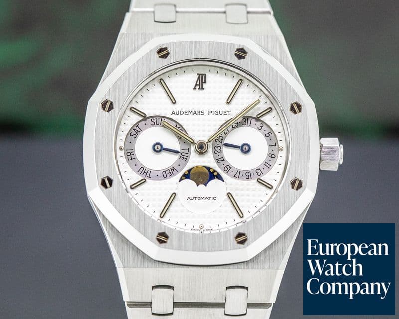 Image of Audemars Piguet Royal Oak Day Date Moon White Dial SS