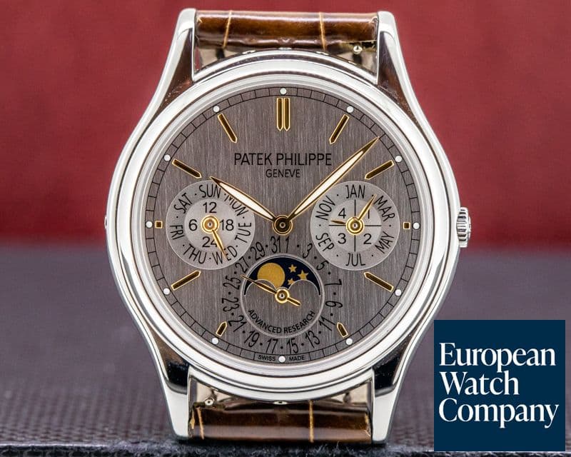Image of Patek Philippe Advanced Research 5550P Perpetual Calendar FULL SET