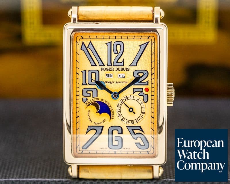 Image of Roger Dubuis Much More Perpetual Calendar Salmon Sunburst Dial/18K Rose Gold