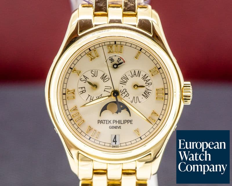 Image of Patek Philippe Annual Calendar 5036/1J Moonphase 18K Yellow Gold / Bracelet FULL SET