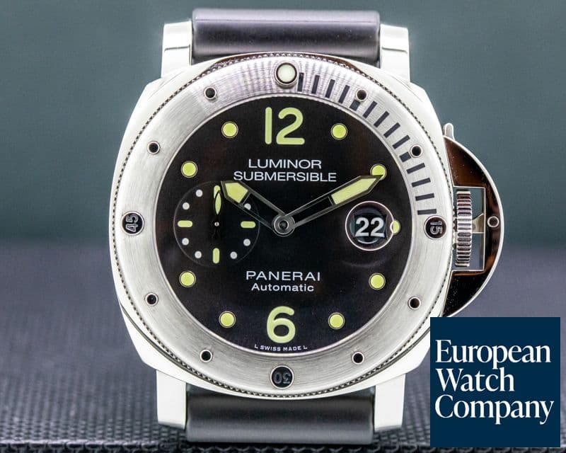 Image of Panerai Luminor Submersible SS Black Dial 44MM