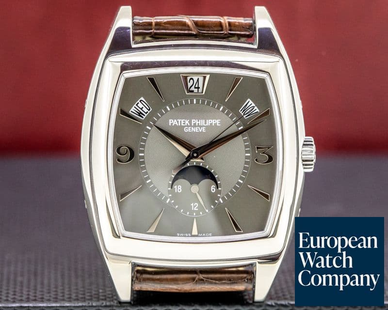 Image of Patek Philippe Gondolo Calendario 5135G 18K White Gold Grey Dial 