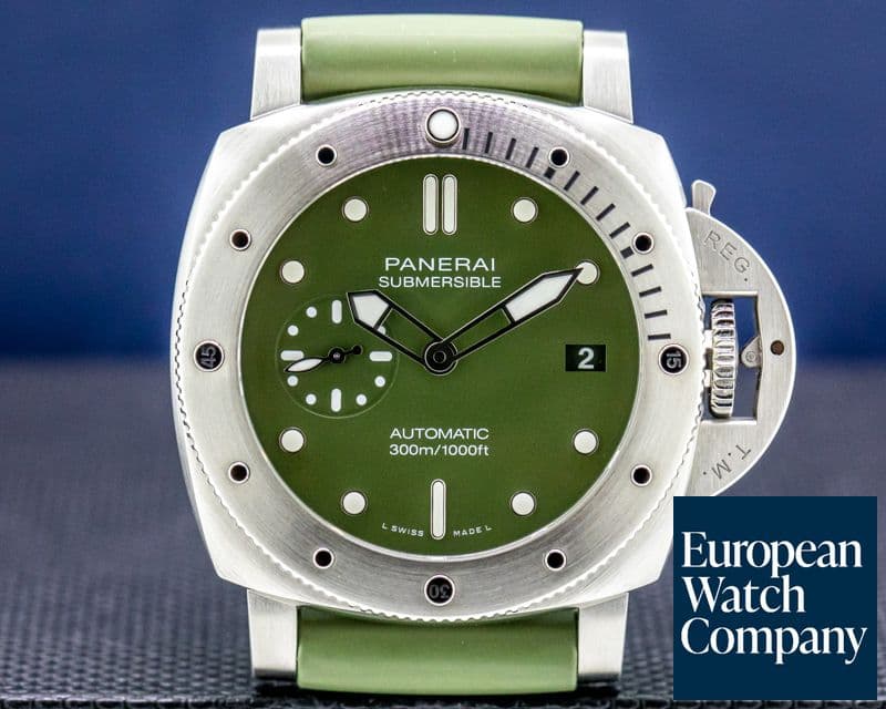 Image of Panerai Submersible Verde Militare Stainless Steel 42MM LIMITED 2020