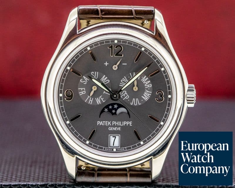 Image of Patek Philippe Annual Calendar 5146G Grey Dial White Gold FULL SET